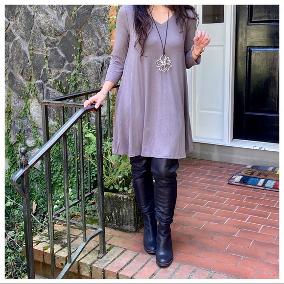 V neck side pocket swing Soft T shirt dress - Picture 4 of 6